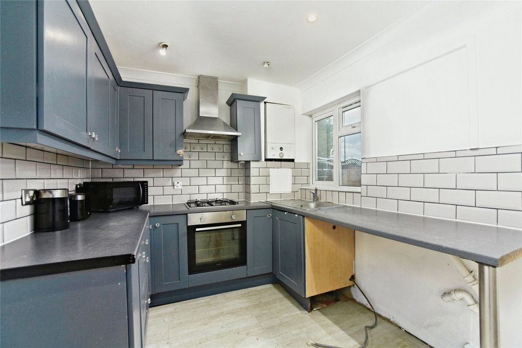 Property photo 3 of 17 Picture No. 34