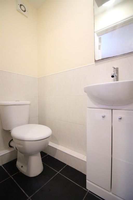 Property photo 3 of 4 Unadjustednonraw_Thumb_21Ab9.Jpg