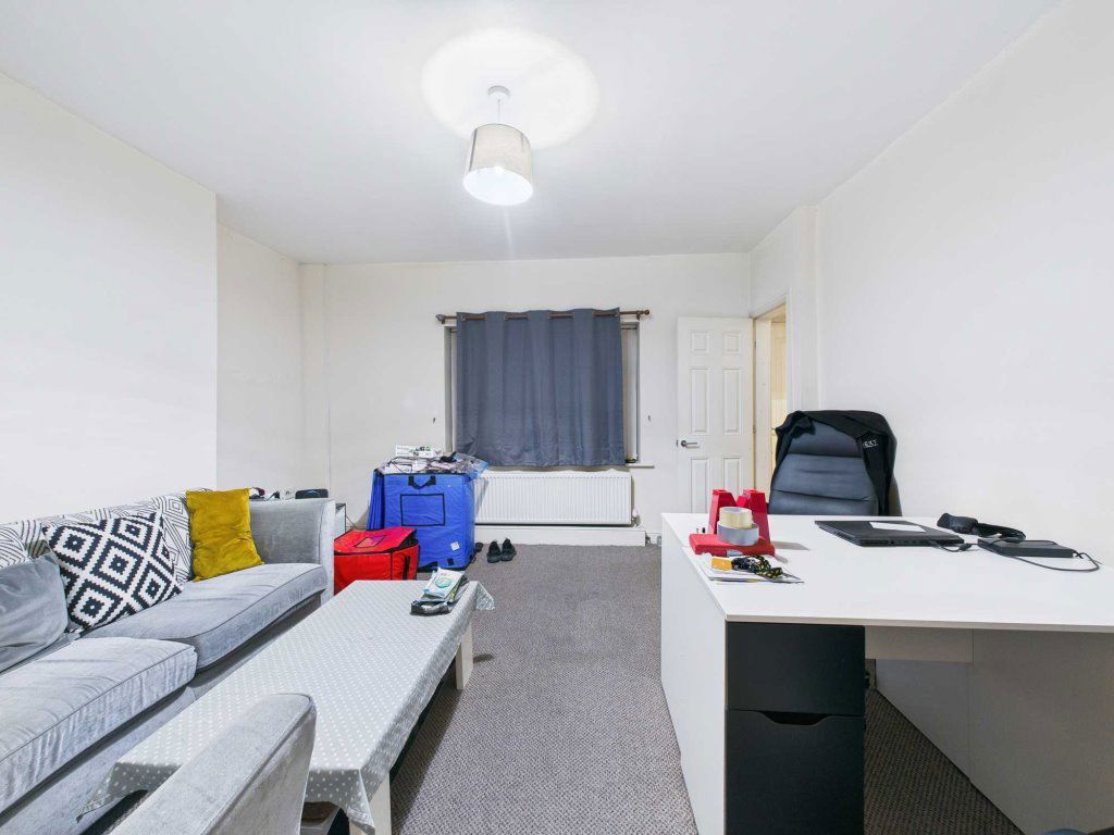 Property photo 2 of 7