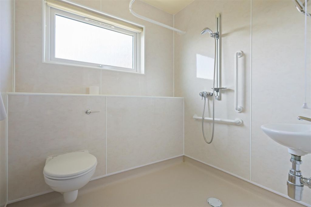 Additional image 9 of 3 bed detached house for saleCorsie Avenue, Perth PH2