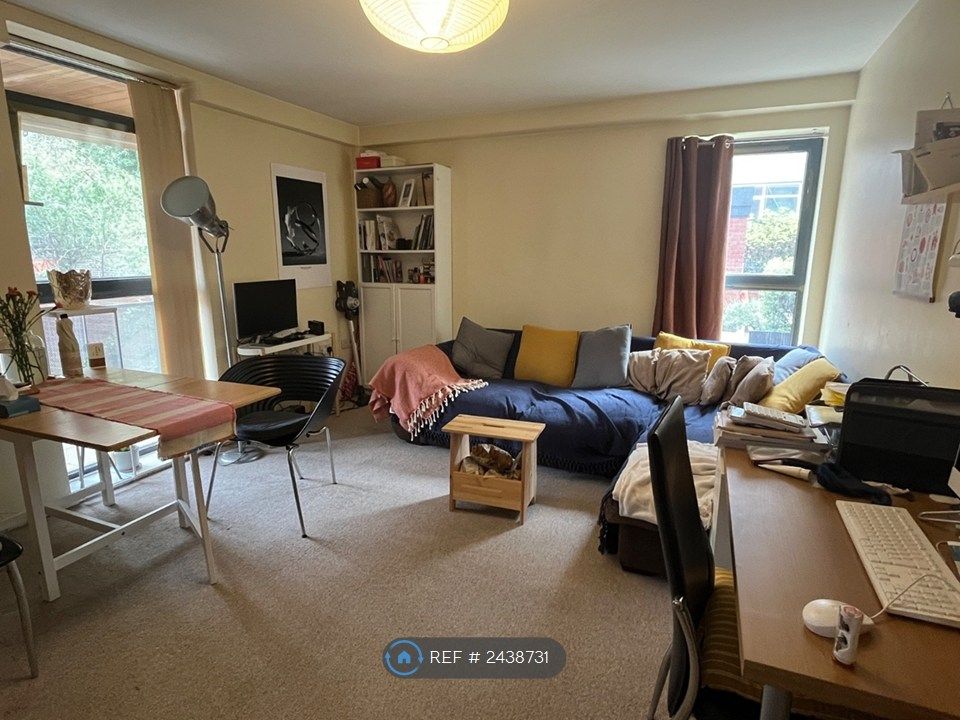 Property photo 3 of 7