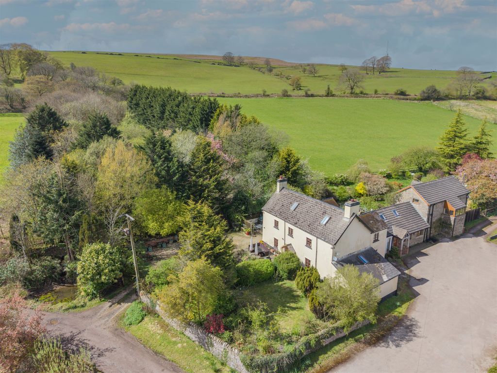 Property photo 1 of 27