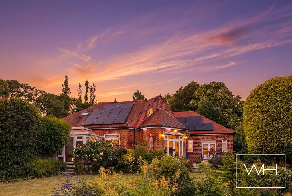 Property photo 2 of 20 Red Roof, Parky Drive, Sprotbrough 43