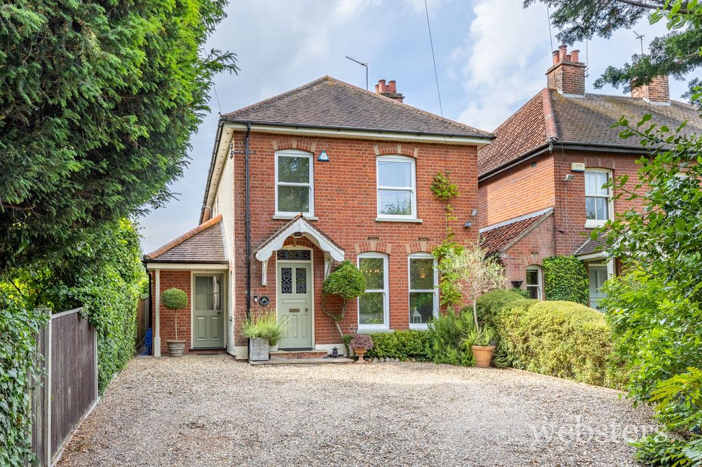 Property photo 1 of 29