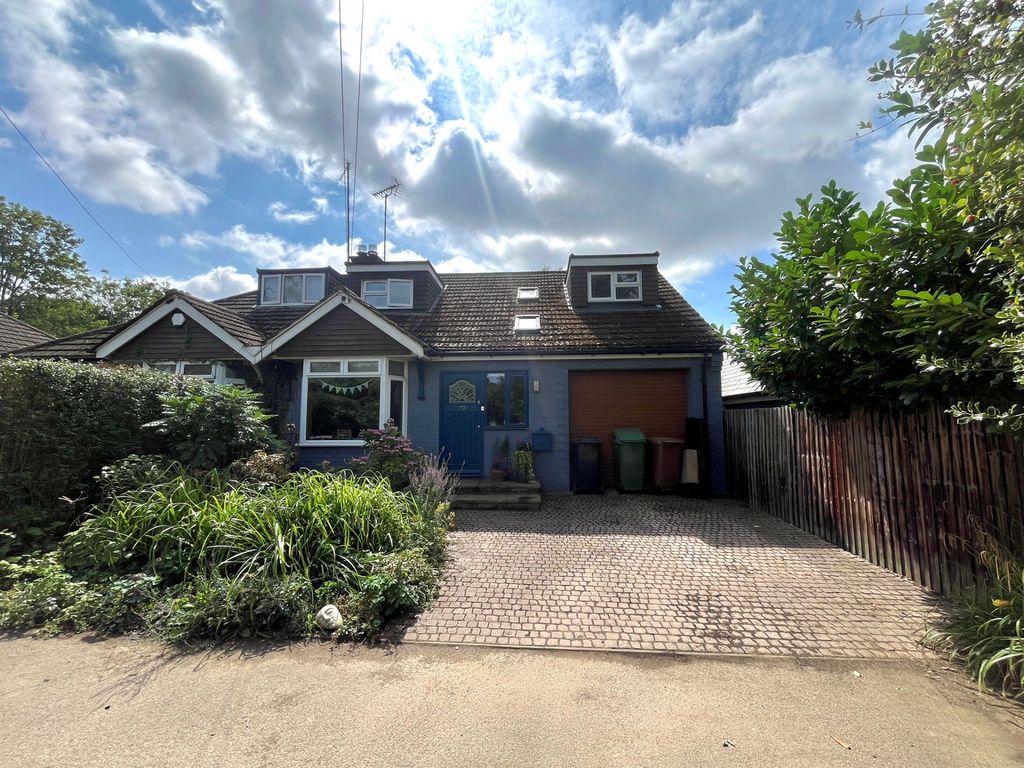 Property photo 2 of 16 Photo 18