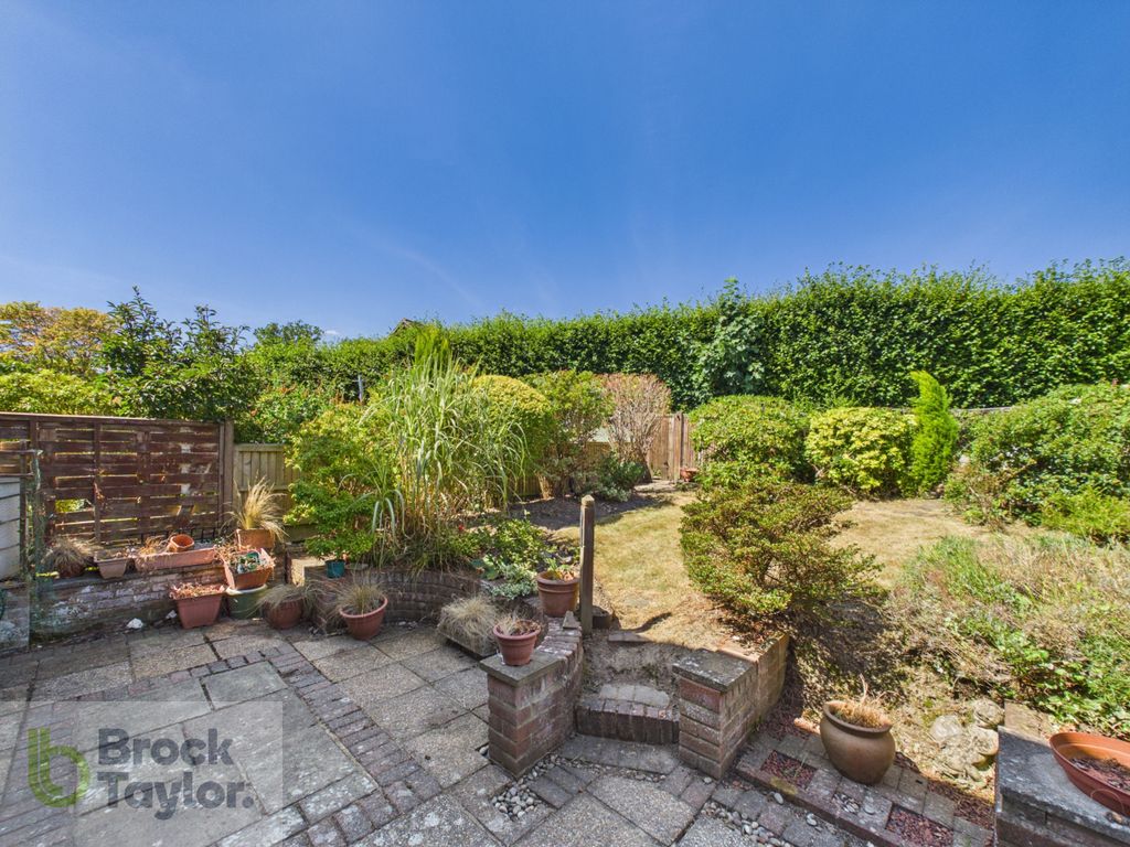 Property photo 3 of 14 05A