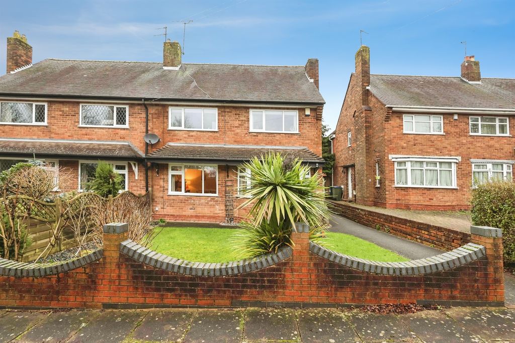 Property photo 1 of 22