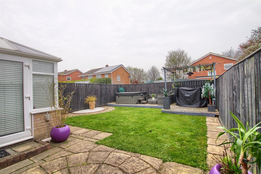 Property photo 3 of 14 Jw3.Jpg