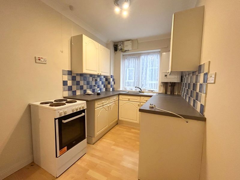 Property photo 3 of 4 Kitchen