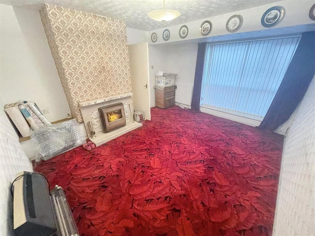 Property photo 2 of 13 Picture No. 02