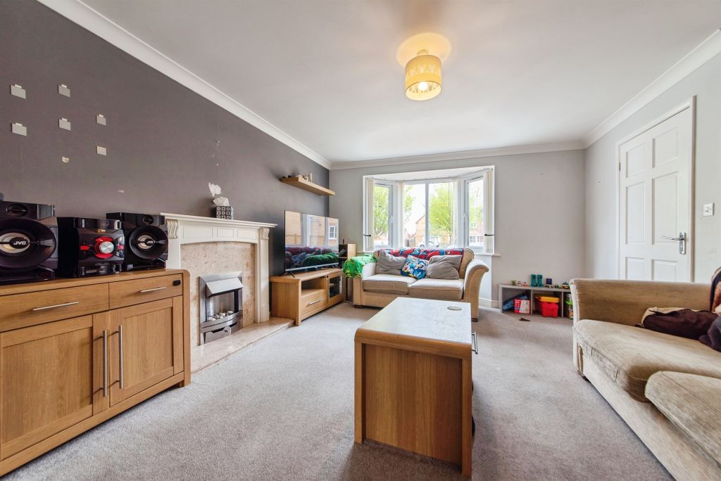 Property photo 2 of 19