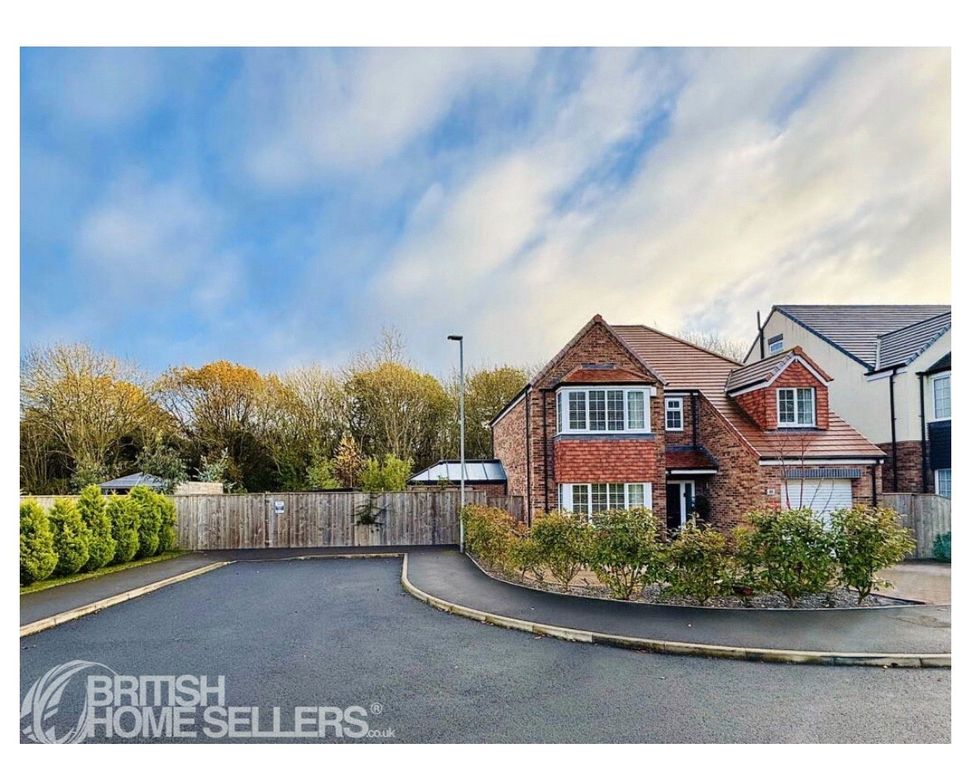 Property photo 1 of 35 Picture No. 53