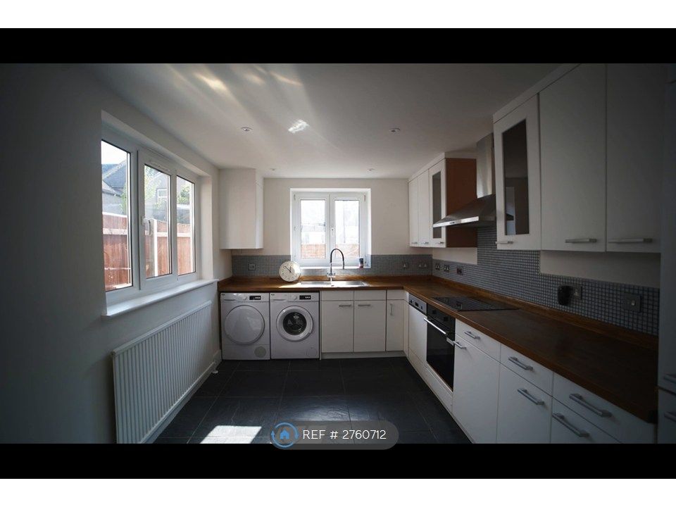 Property photo 2 of 20 Kitchen View 1