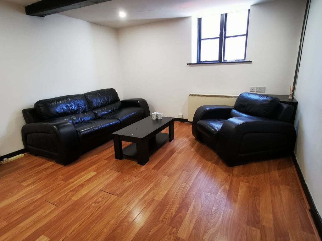 Property photo 2 of 4