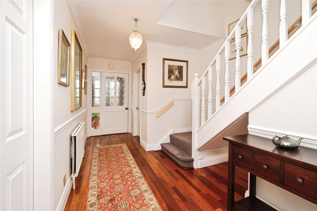 Property photo 2 of 25 Photo