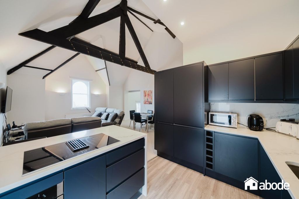 Property photo 3 of 18 Dsc00457-Hdr.Jpg