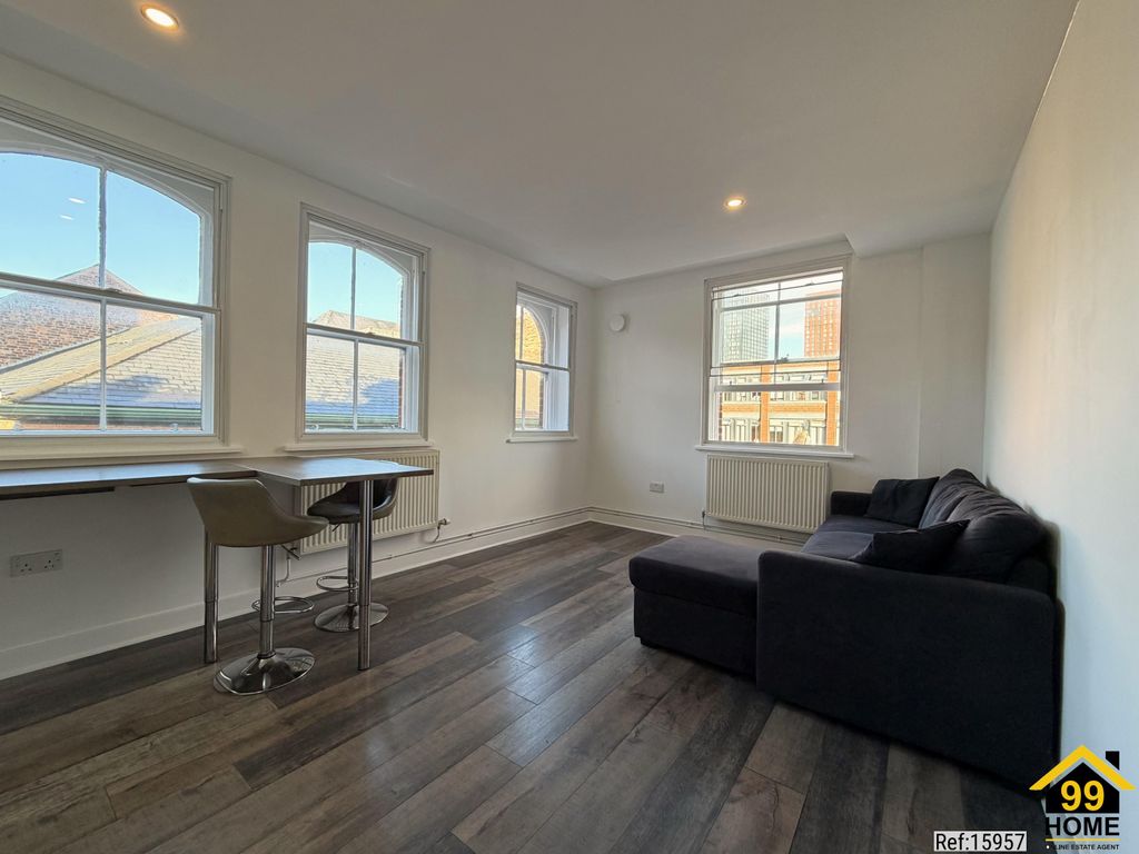 Property photo 2 of 16 Photo 1