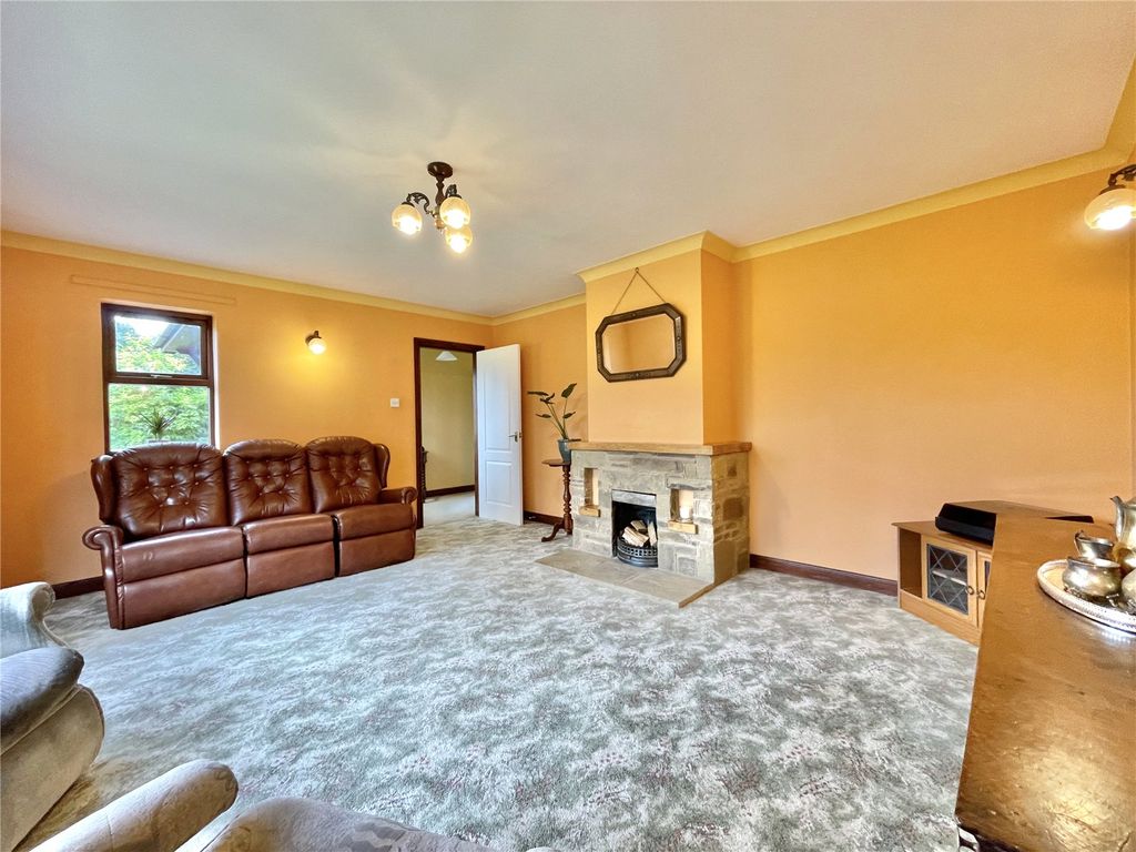 Property photo 2 of 26 Picture No. 05