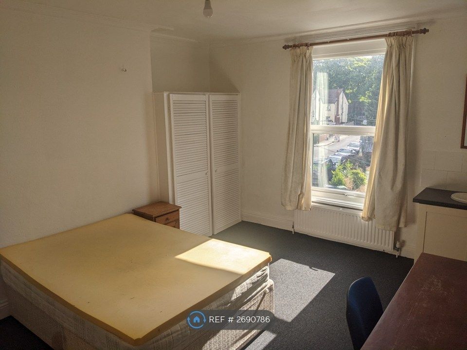 Property photo 1 of 27