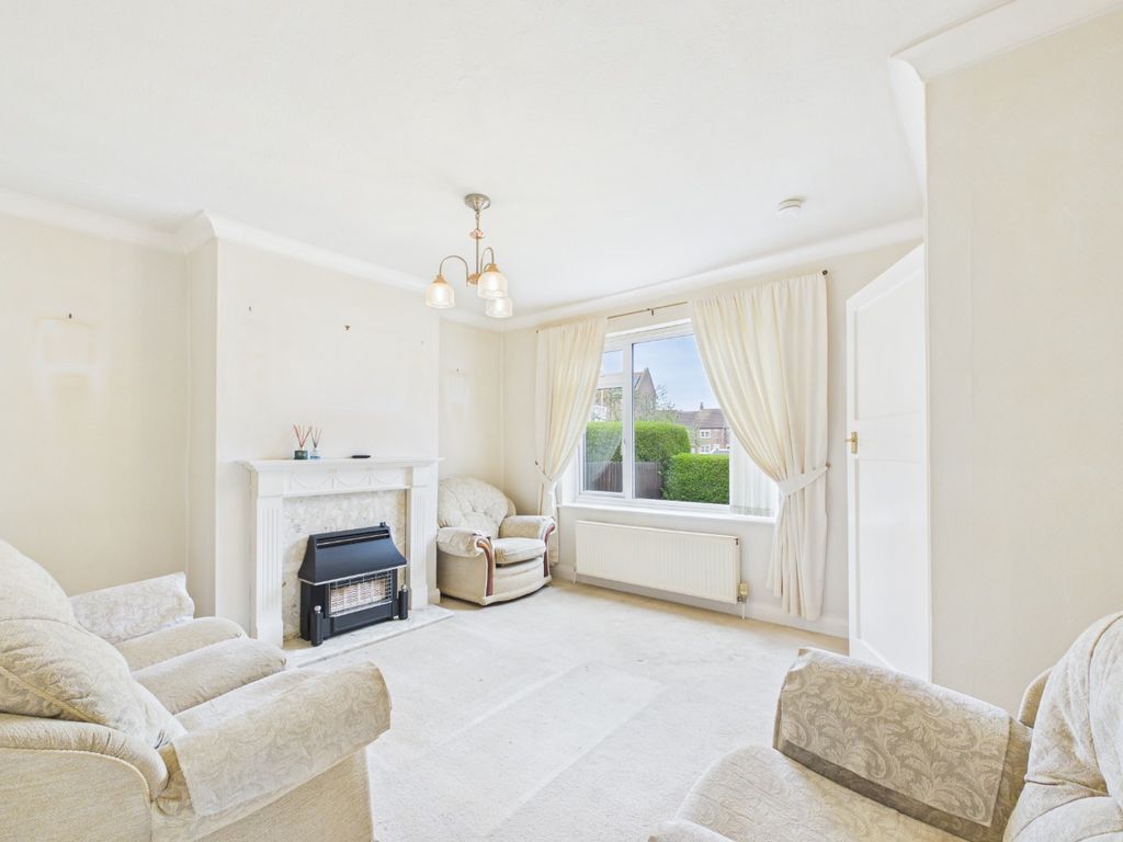 Property photo 2 of 13 5018064