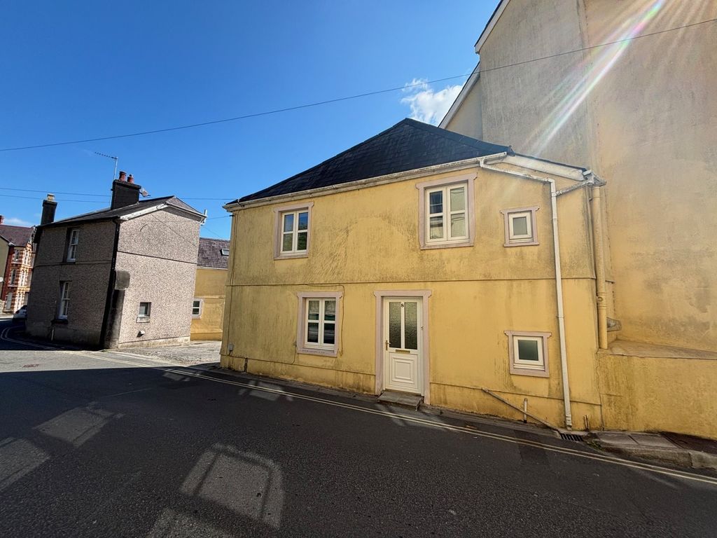 Property photo 1 of 9 Main Image