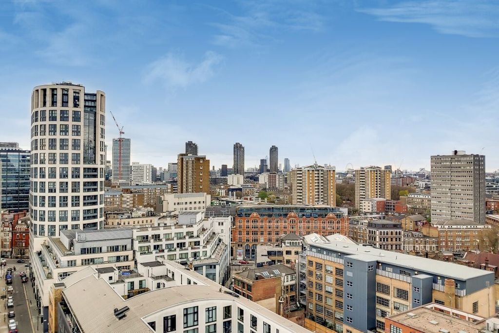 Property photo 3 of 13 The Makers Building