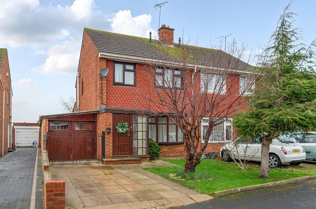 Property photo 1 of 18 139344416942A2F60Cafd