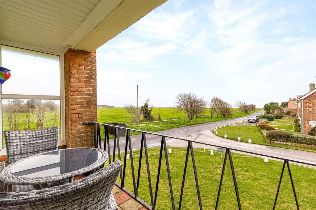 Property photo 1 of 25 Picture No. 27