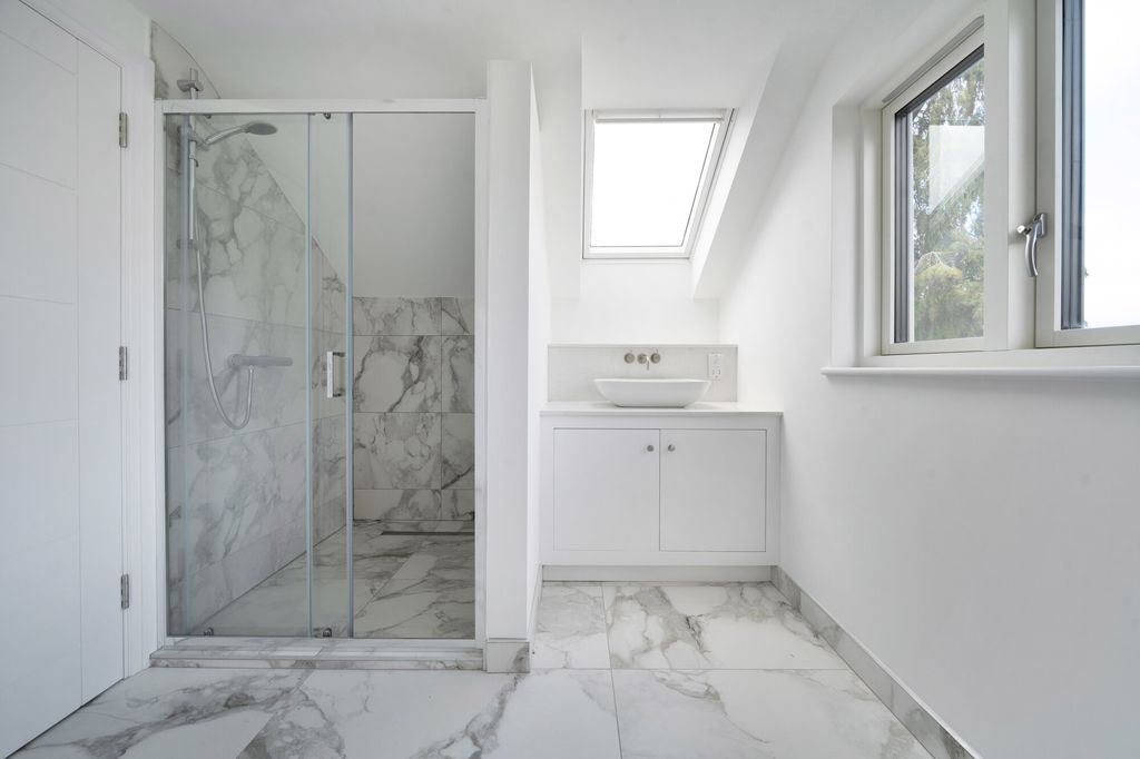 Additional image 12 of 5 bed detached house for saleDavenant Road, Oxford OX2