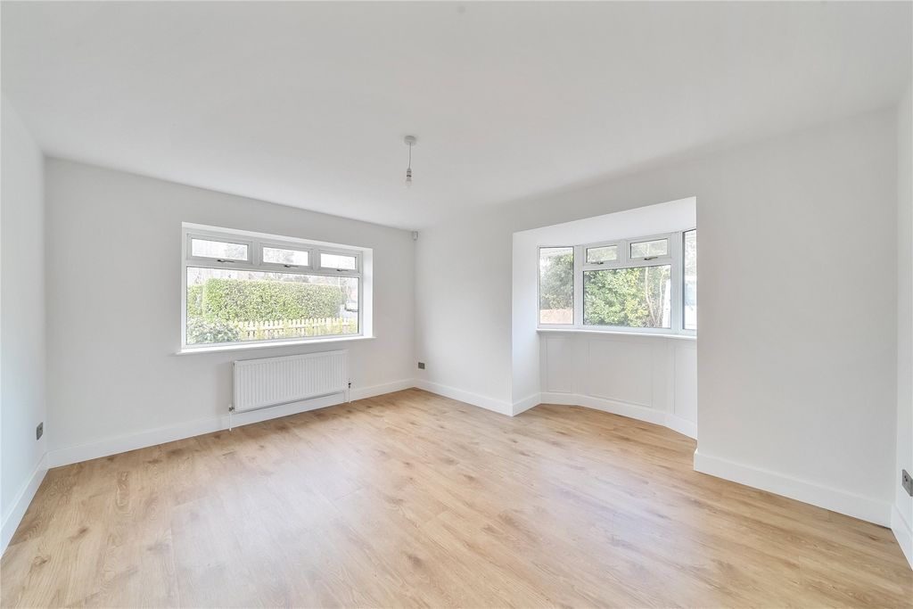 Property photo 3 of 21 Picture No. 03