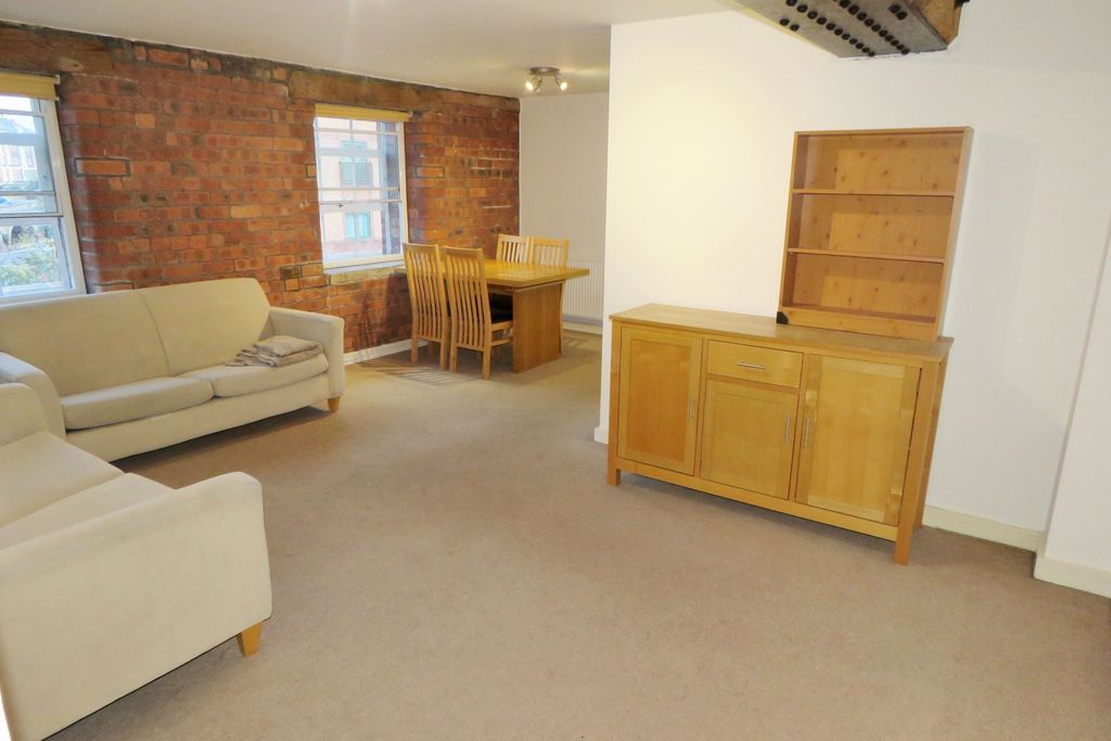 Property photo 3 of 12 9008600-68691-133088233881501107-c3c1883E-c2Eb-8Ab