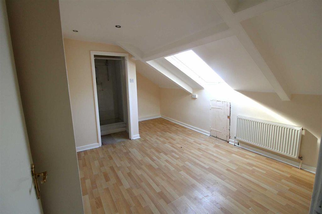 Property photo 3 of 4