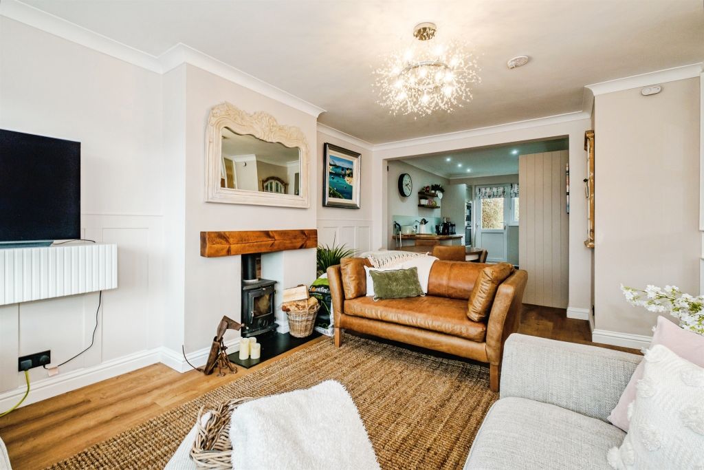 Property photo 3 of 21