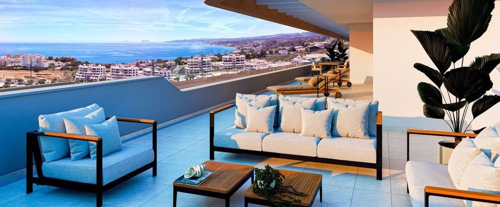 Property photo 1 of 15 Apartment, Estepona