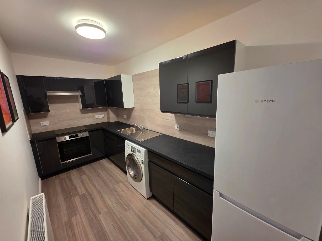 Property photo 3 of 11 Photo 3