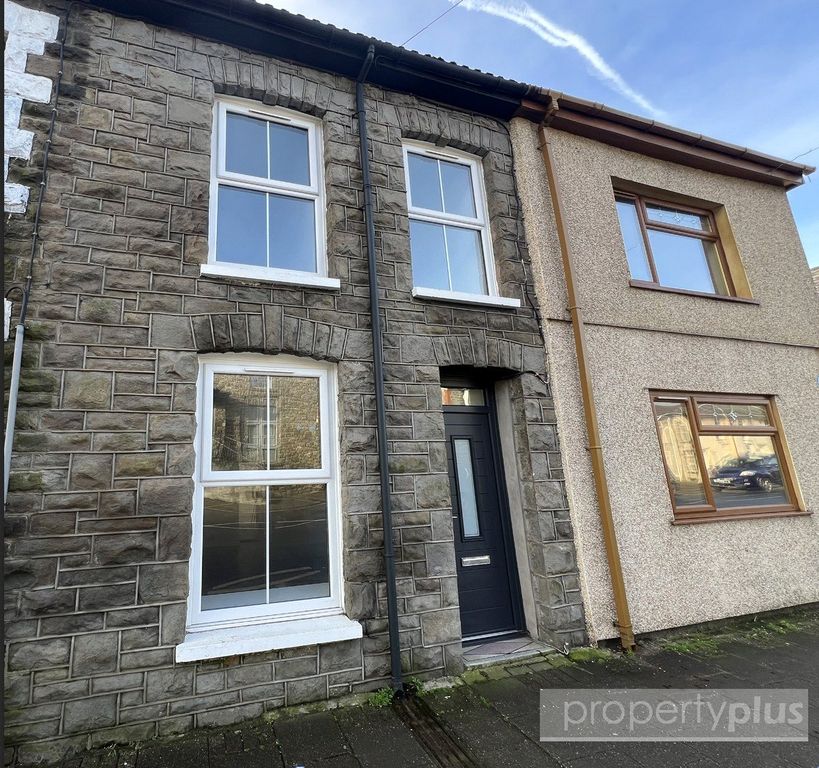 Property photo 1 of 13 Picture No. 02