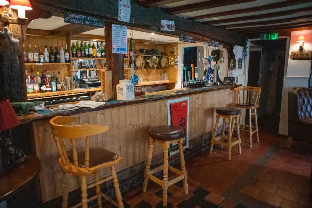 Property photo 2 of 11