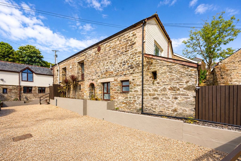 Property photo 1 of 10 Picture No. 12