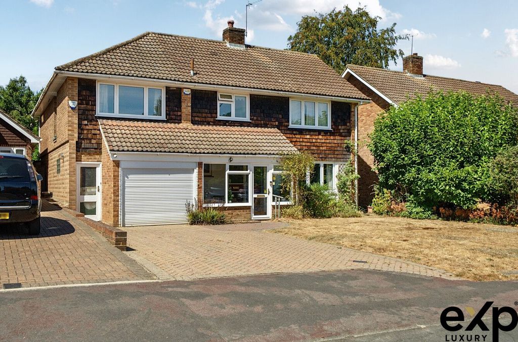 Property photo 1 of 24