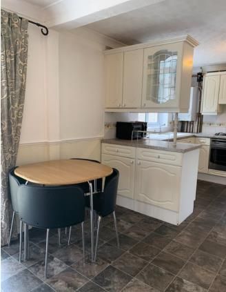 Property photo 3 of 12 Dine.Png