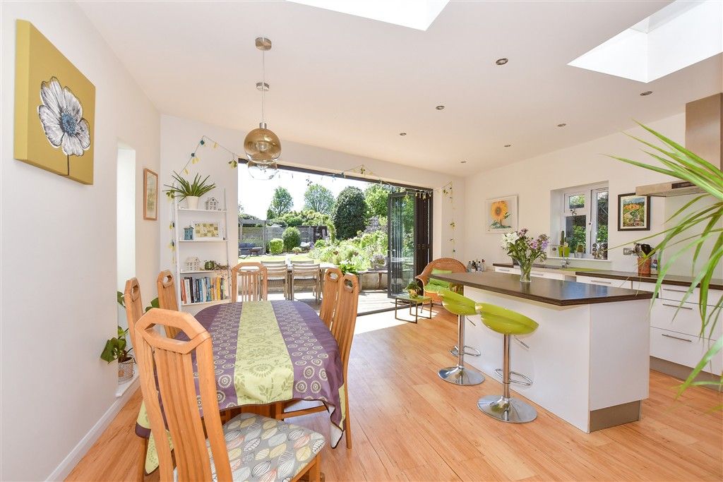 Property photo 3 of 15 Kitchen/Diner