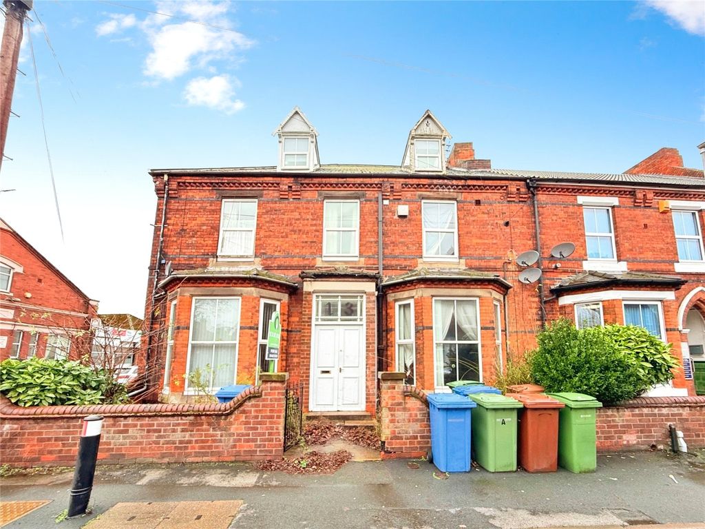 Property photo 2 of 24 Front