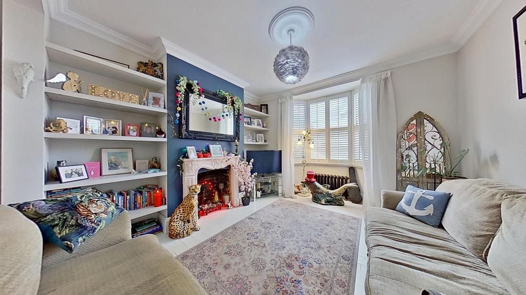 Property photo 1 of 19