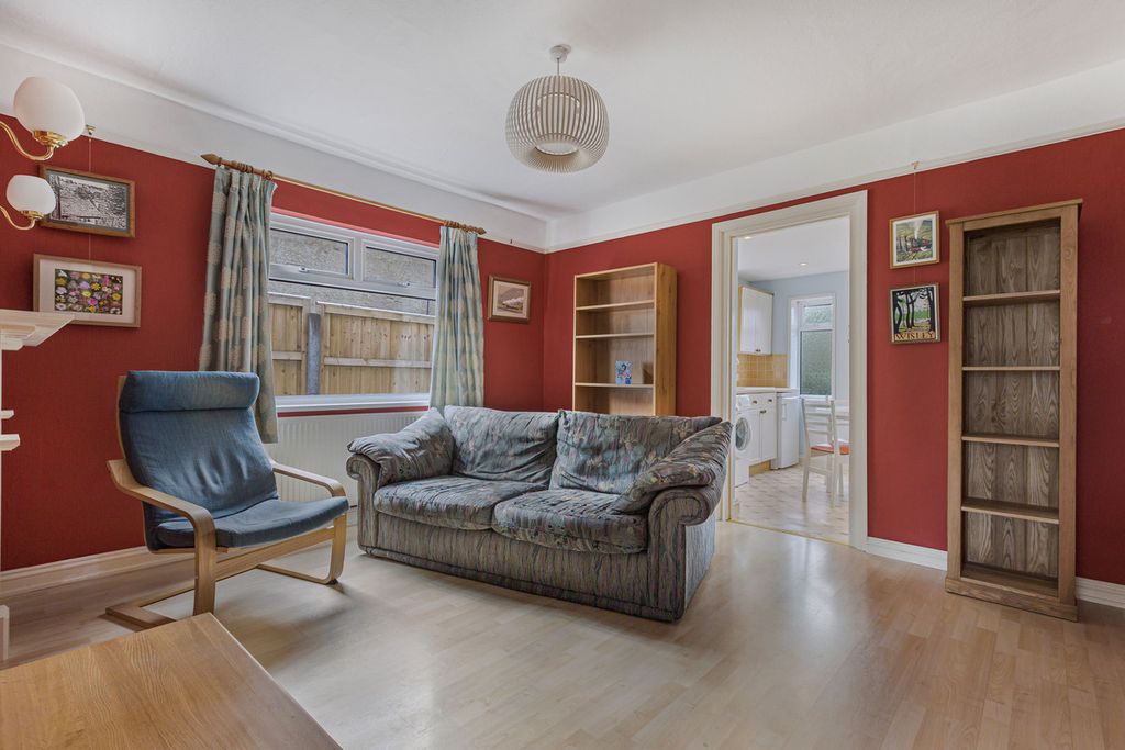 Property photo 3 of 15