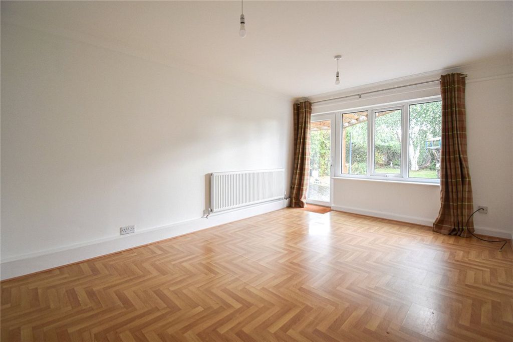 Property photo 3 of 13 Picture No. 05