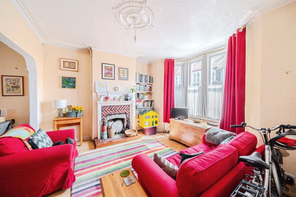 Property photo 2 of 17