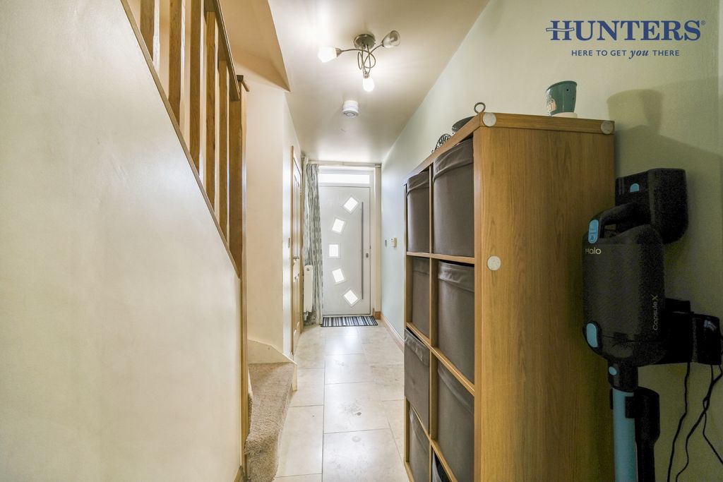 Property photo 2 of 19 Pbox-Img.Jpg
