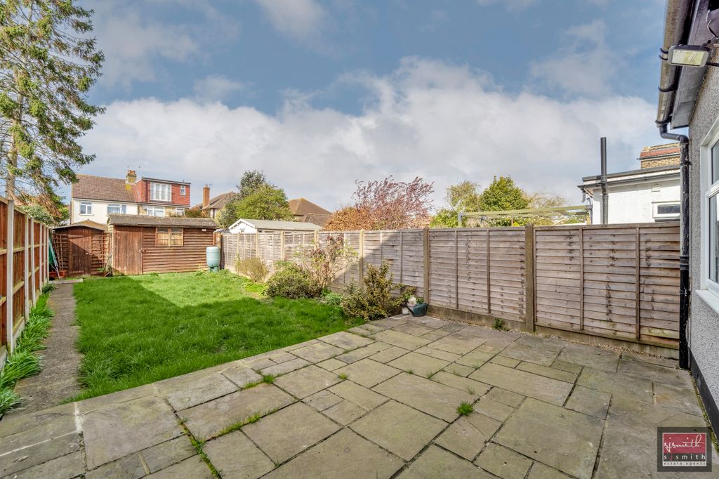 Property photo 3 of 13 Dsc02580