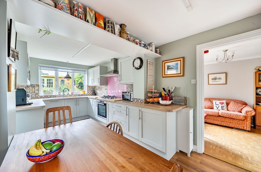 Property photo 3 of 17 Kitchen/Diner