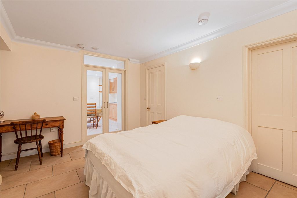 Additional image 12 of 5 bed terraced house for saleSt John Street, Central Oxford OX1